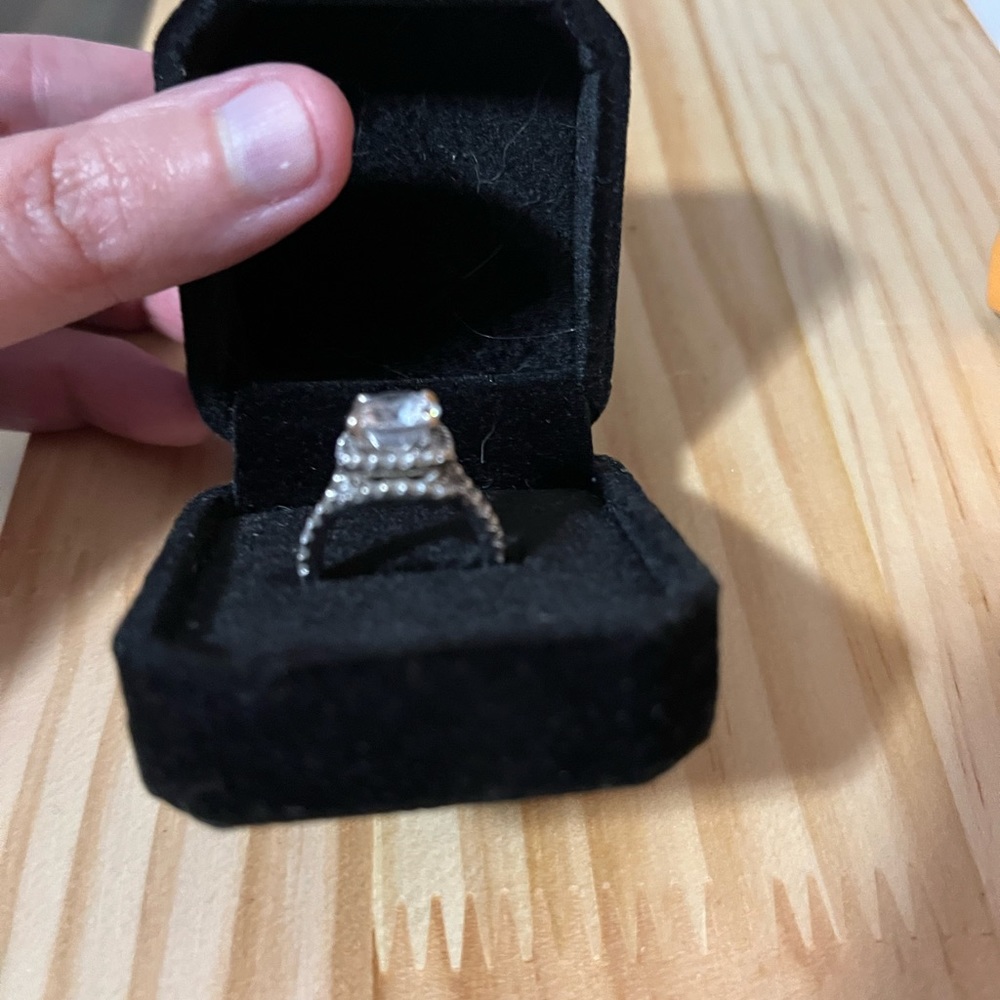 Wedding Set - Picture 4 of 5